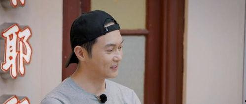 邓为化妆师爆料视频,化妆师视角下的明星日常 第2张 邓为化妆师爆料视频,化妆师视角下的明星日常 第2张